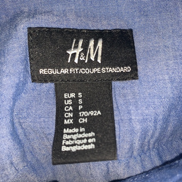 H&M Blue casual button down top - Picture 4 of 5